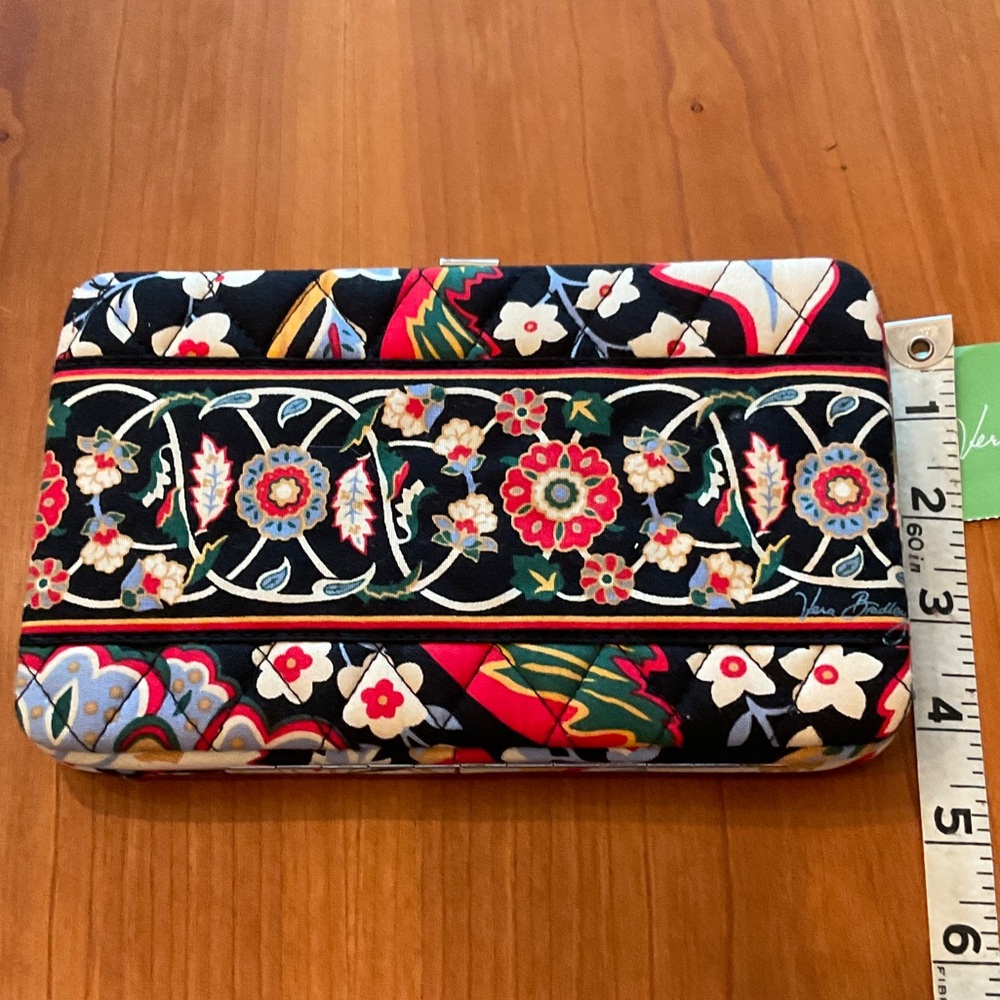 Vera Bradley Opera Wallet - Black and Red - Picture 8 of 8